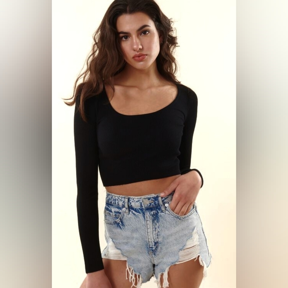 5 For $25✨️Garage Womens Size Medium Black Rib Knit Longsleeve Cropped Top Shirt